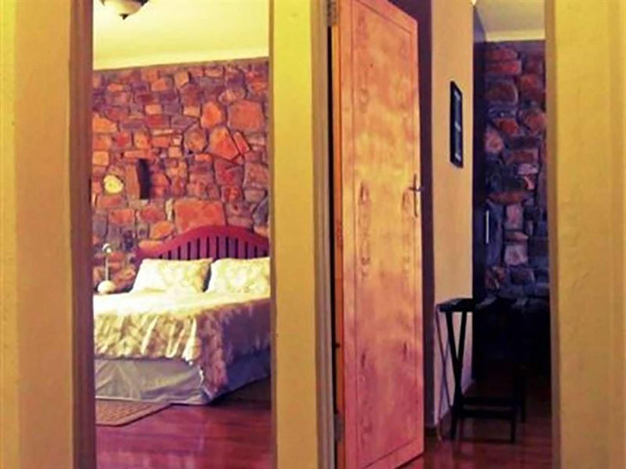 A New Earth Guest Lodge Francistown Zewnętrze zdjęcie