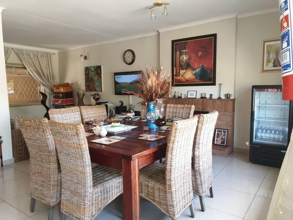A New Earth Guest Lodge Francistown Zewnętrze zdjęcie